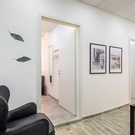 Extreme Central - Ultra Mini Studio Budapest Esterno foto